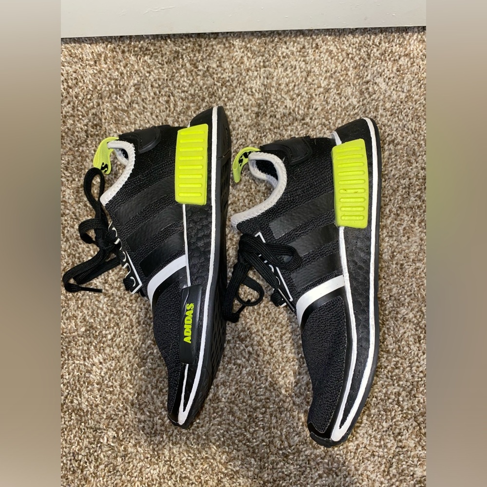 Adidas NMD_R1